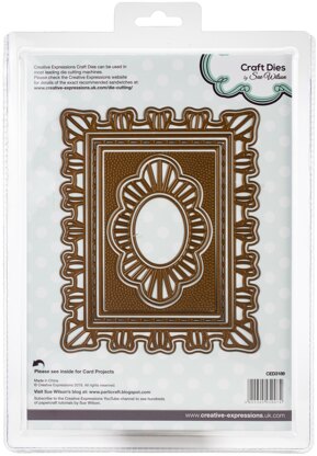 Creative Expressions Festive Craft Dies By Sue Wilson - Ruffled Edge Christmas Frame