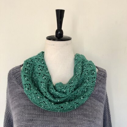 Quietude Cowl