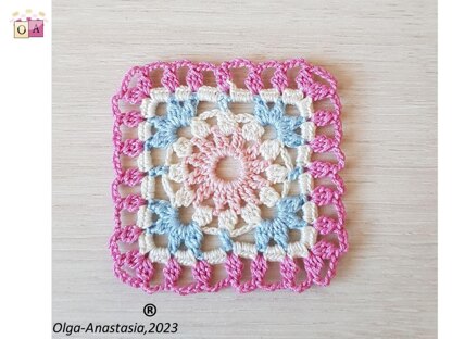 Bright crochet square