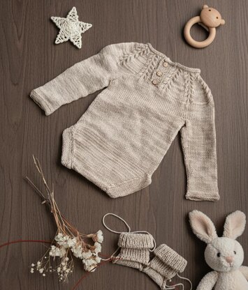 Little Leaf Onesie - Pdf & Video tutorial