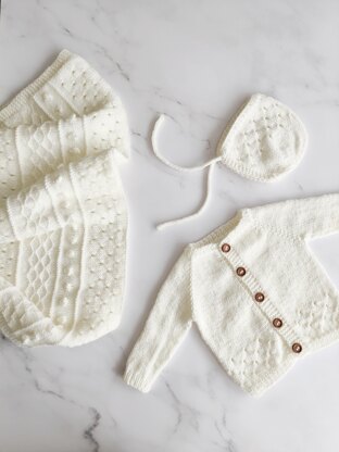 Angus Baby Layette Set - Blanket, Cardigan and Bonnet