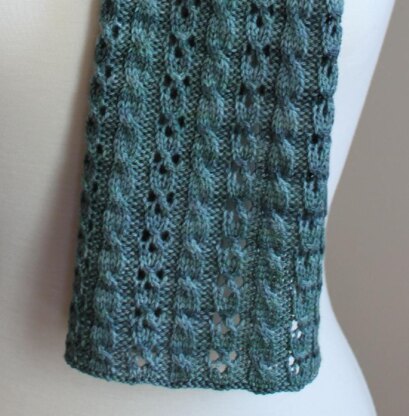 Cables & Lace Scarf