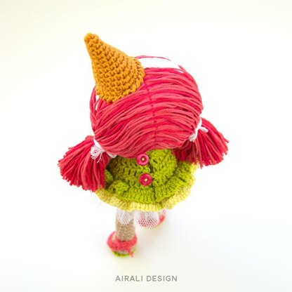 Lorena the ice-cream amigurumi doll