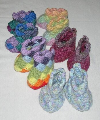 Entrelac Bootees