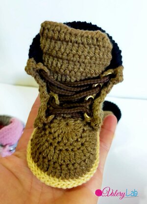 Baby Booties Timberland Style