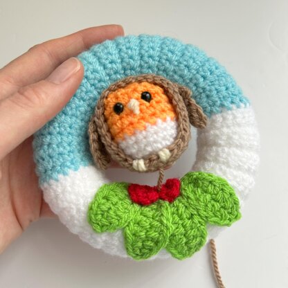 Mini Robin Wreath