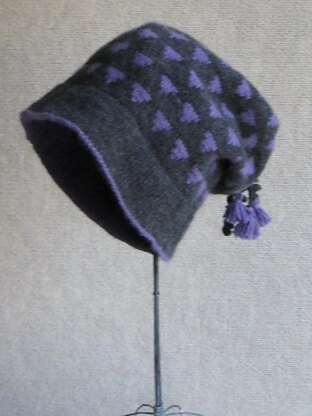 Kinnikinnick hat