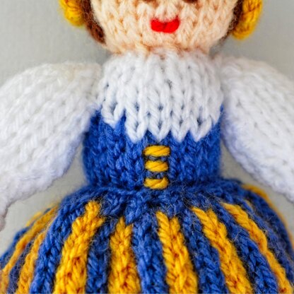Finland National Costume Doll Knitting Pattern - Toy Knitting Pattern.