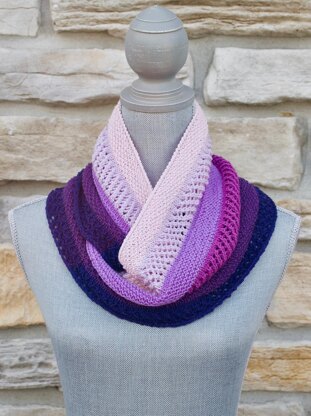 Javori Designs Bria Cowl PDF