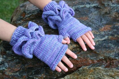 All Frills Fingerless Mitts