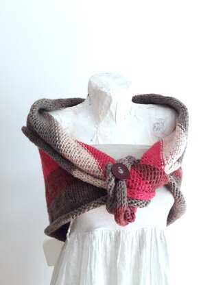 Diana knitted shawl / shrug / cowl