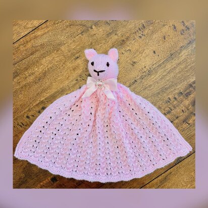 Bear Snuggle - knitting pattern