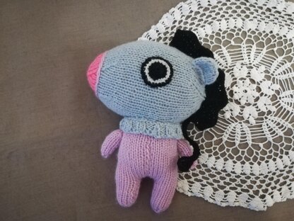 Knitted MANG BT21