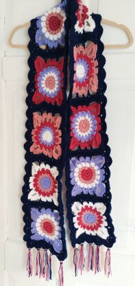 Granny Square Scarf