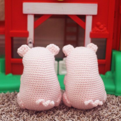 Stuffed Pig Amigurumi Toy & Piglet Pudgy Pals