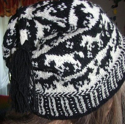 Horsetail beanie