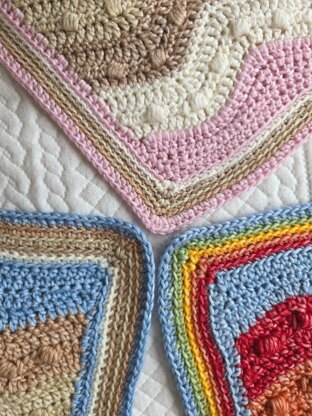 Gentle Ripples Bobble Baby Blanket