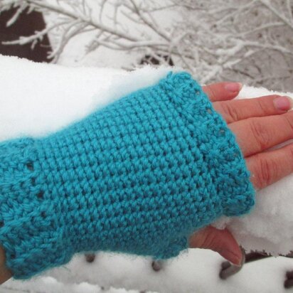 Simple Fingerless Mitts