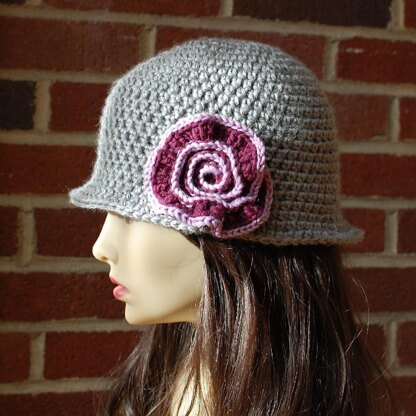 Brimmed Hat with Swirl Flower