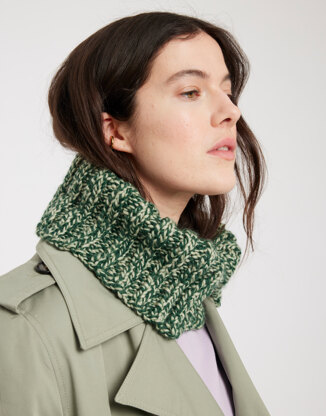 Lavender Snood in Wool and The Gang Alpachino Merino Twist - Downloadable PDF