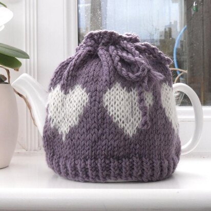 Valentine tea Cosy