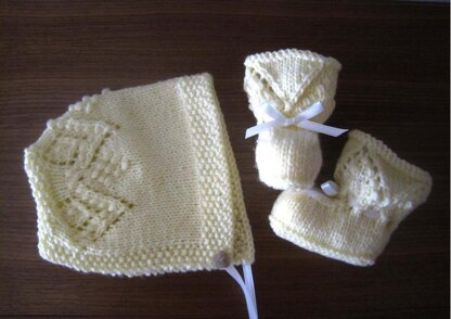 Little Darling Bonnet & Booties Set