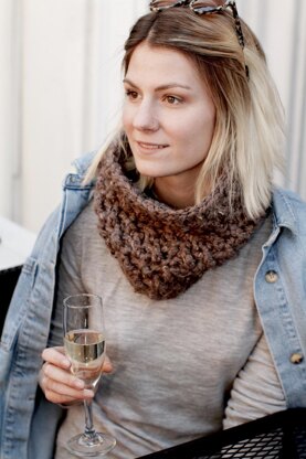 Rocky Coast Cowl