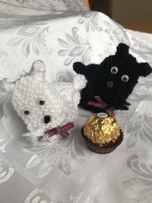 SCOTTIE THE TERRIER KNITTING PATTERN CREME EGG OR FERRERO COVER