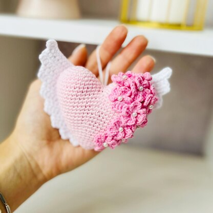 Crochet heart pattern, amigurumi heart, crochet heart ornament, crochet angel wings, Flower heart