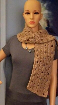 Textured twist scarf