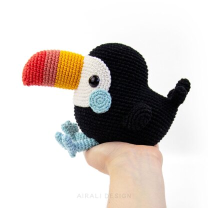 Toucan Amigurumi Kit – weareknitters