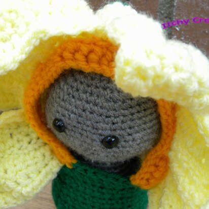 Inchoate Daffodil Hoodie