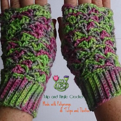 The Great Escape wrist warmers