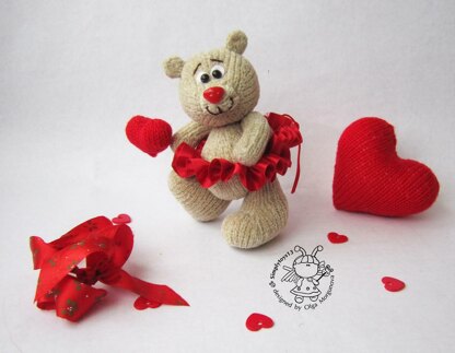 Bear Valentine and hearts