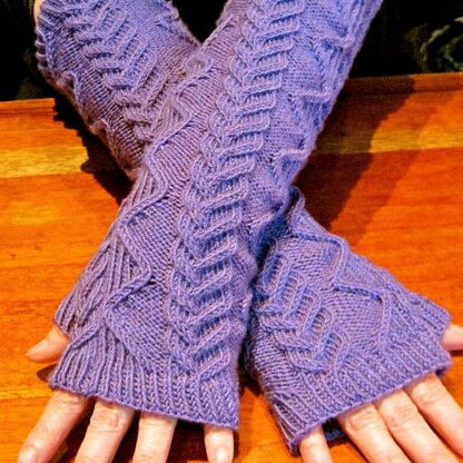 Langerhorn Long Fingerless Mitts