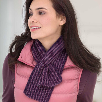 Striped Keyhole Scarf in Lion Brand Vanna's Choice - L40035