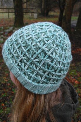 Bare branches hat