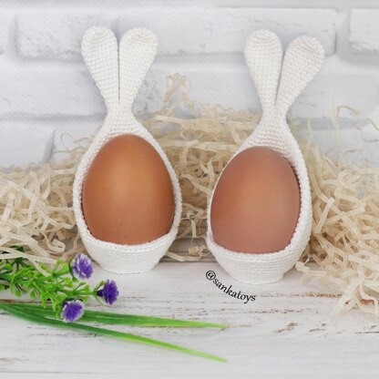 Easter egg stand Ceramic rabbit