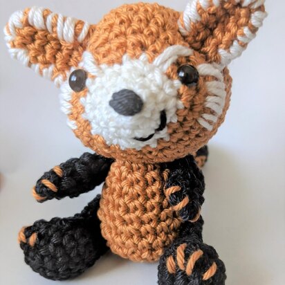 Red Panda Amigurumi