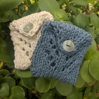 Knitted Lace Coin Pouch