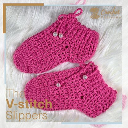 V-Stitch Slippers