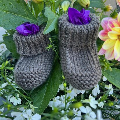 Huggable Worsted Booties