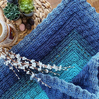 The Ocean Waves Shawl