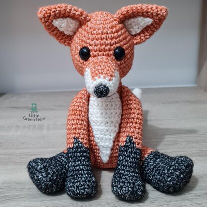 Fraser the Fox - UK Terminology - Amigurumi