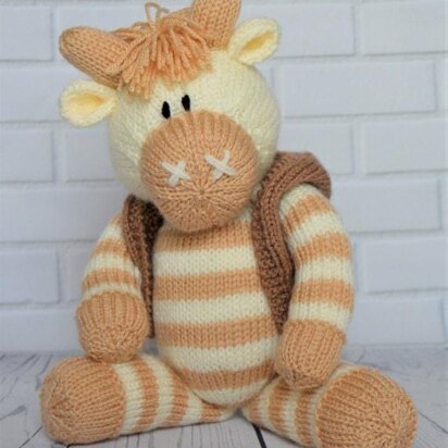 Milkshake the Cow - knitting pattern