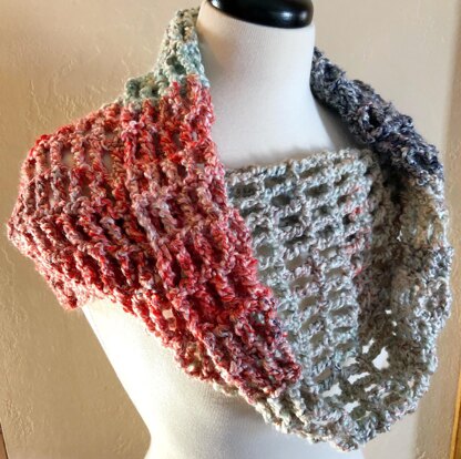 Cardinal Chunky Cowl Crochet Pattern