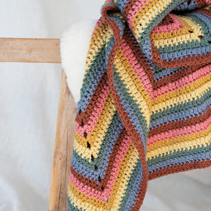 Lullaby Blanket in Rowan Baby Cashsoft Merino (DE) - RB002-00005-DEP - Downloadable PDF