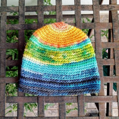 Spiraling Crochet Preemie Hat