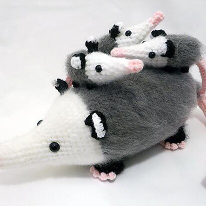 Amigurumi Opossum