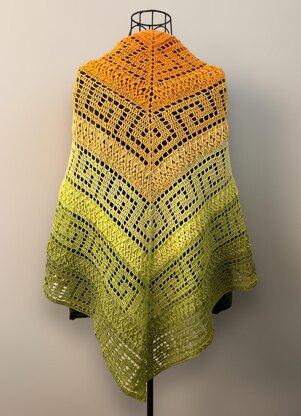 Triangular Scarf "Olympia"